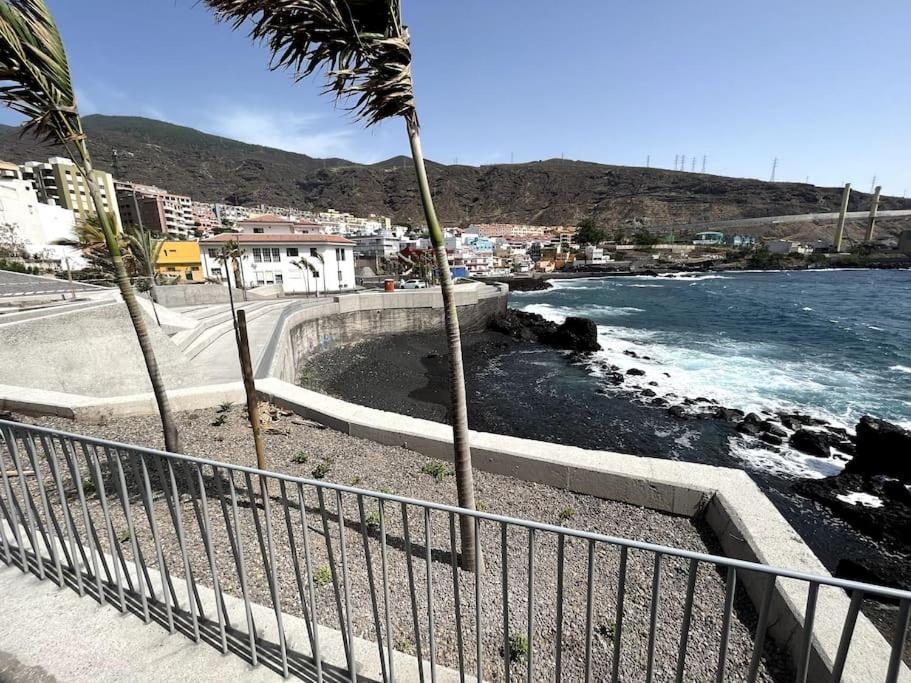 Las Caletillas Vacations, 20 Meters From The Beach サンタクルスデテネリフェ エクステリア 写真