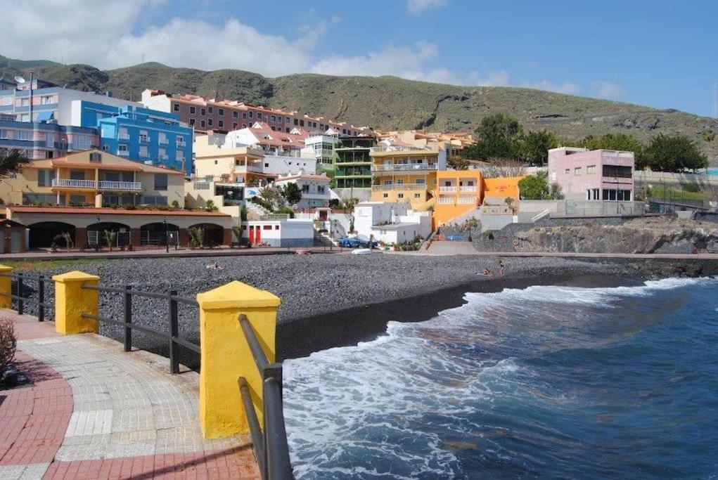 Las Caletillas Vacations, 20 Meters From The Beach サンタクルスデテネリフェ エクステリア 写真